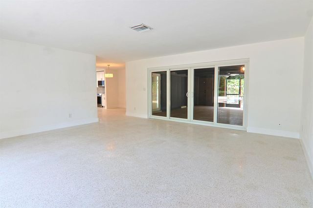 5424 NE 21st Terrace, Fort Lauderdale, FL 33308