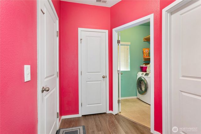 4333 S 52nd Street, Tacoma, WA 98409