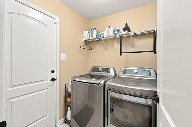 5017 Beaver Creek Avenue, Denton, TX 76207