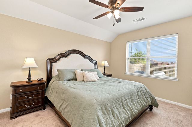 5017 Beaver Creek Avenue, Denton, TX 76207