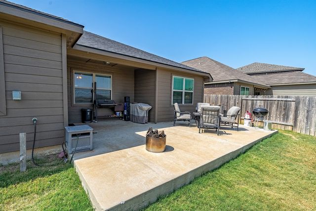 5017 Beaver Creek Avenue, Denton, TX 76207