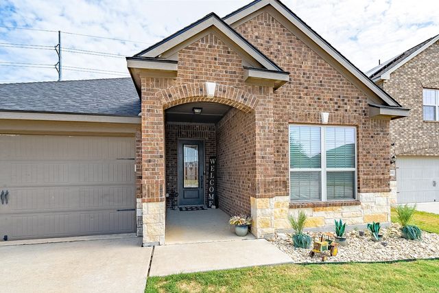 5017 Beaver Creek Avenue, Denton, TX 76207