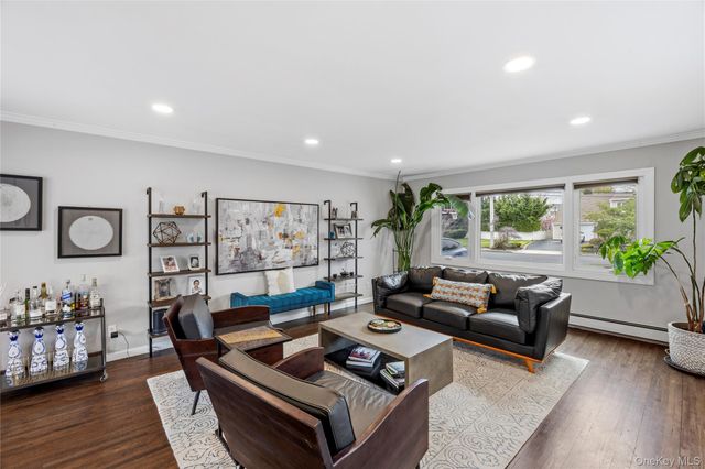 1970 Brook Park Drive, Merrick, NY 11566