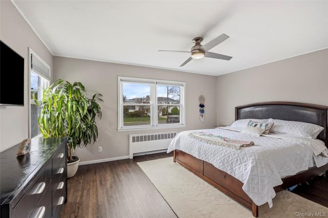 1970 Brook Park Drive, Merrick, NY 11566