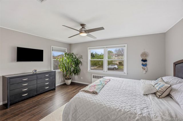 1970 Brook Park Drive, Merrick, NY 11566