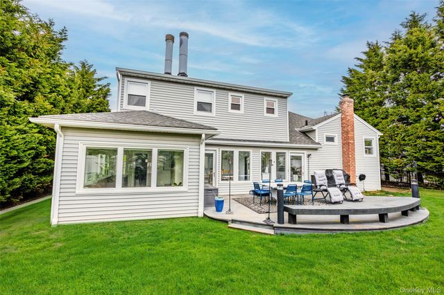 1970 Brook Park Drive, Merrick, NY 11566