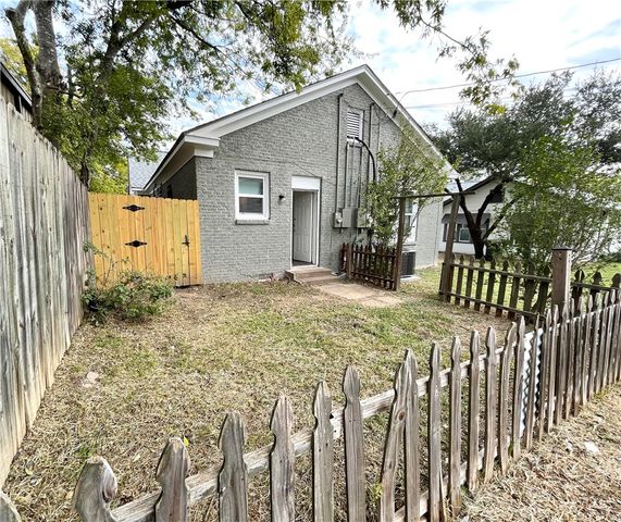 907 Bina Street A, Bryan, TX 77803