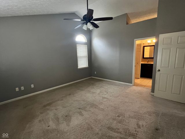 20486 Country Lake Boulevard, Noblesville, IN 46062