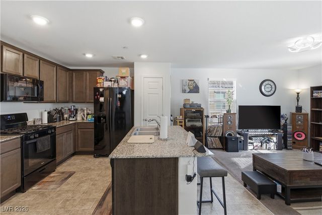 4648 Woolcomber Street, Las Vegas, NV 89115