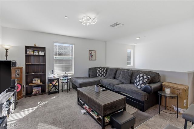 4648 Woolcomber Street, Las Vegas, NV 89115