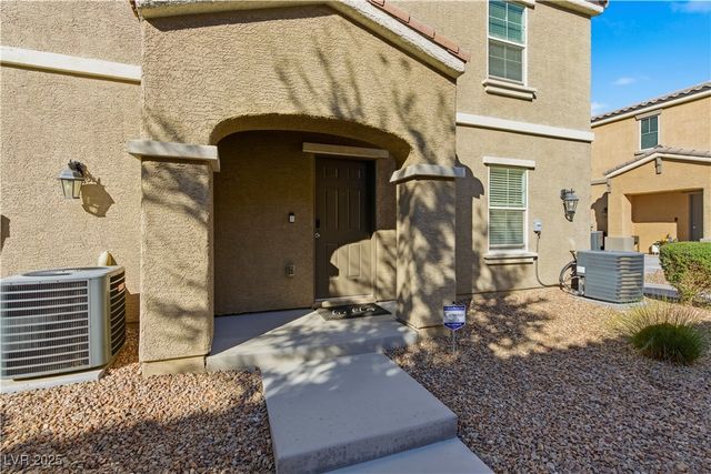 4648 Woolcomber Street, Las Vegas, NV 89115