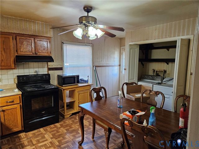 12393 Paige Rd, Woodford, VA 22580