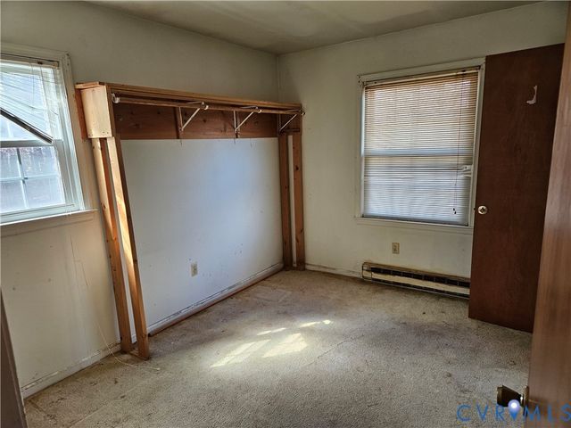 12393 Paige Rd, Woodford, VA 22580