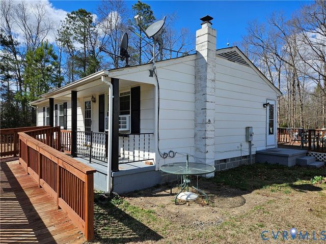 12393 Paige Rd, Woodford, VA 22580