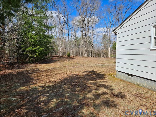 12393 Paige Rd, Woodford, VA 22580