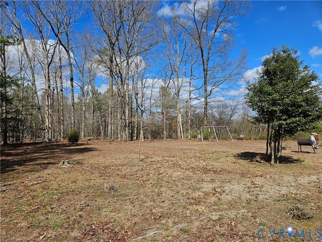 12393 Paige Rd, Woodford, VA 22580