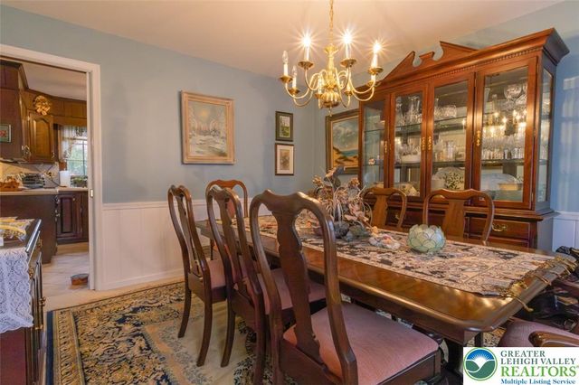 2626 Bayberry Circle, Lower Macungie Twp, PA 18049