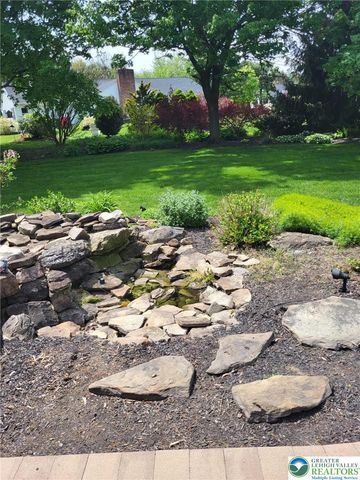 2626 Bayberry Circle, Lower Macungie Twp, PA 18049