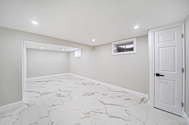 130 Greenbelt Parkway, Holbrook, NY 11741