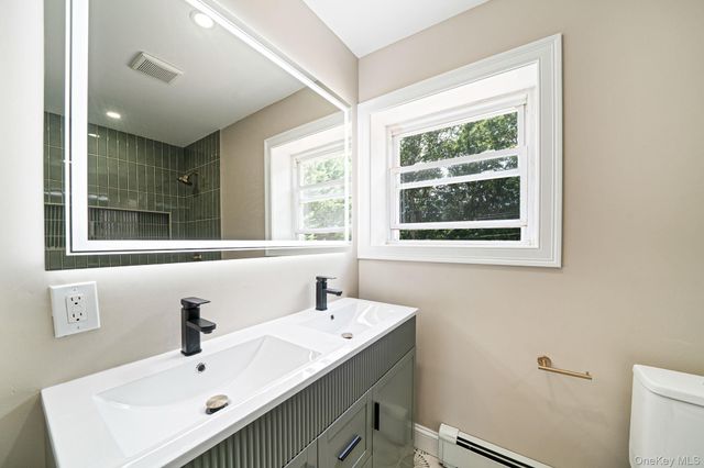 130 Greenbelt Parkway, Holbrook, NY 11741
