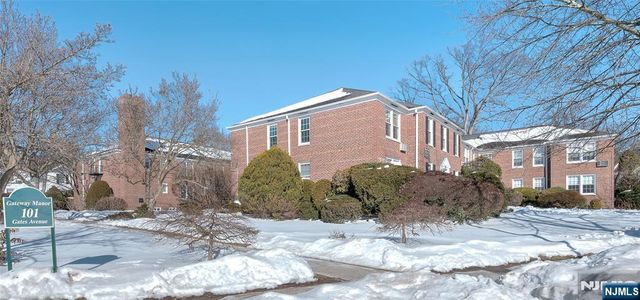 101 Gates Avenue C003A, Montclair, NJ 07042