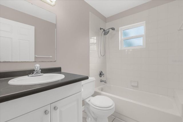 203 LARKSPUR COURT, Kissimmee, FL 34743