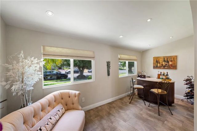 22441 Martha, Woodland Hills, CA 91367
