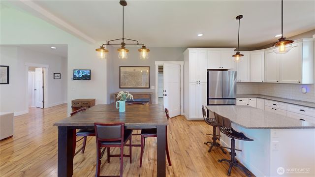 116 Alameda Avenue, Fircrest, WA 98466