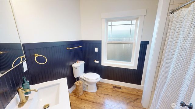 116 Alameda Avenue, Fircrest, WA 98466