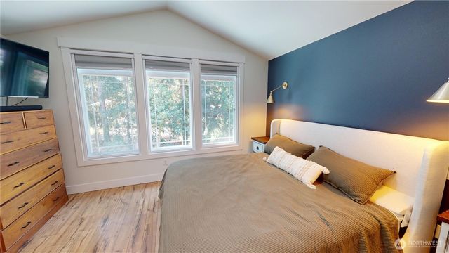 116 Alameda Avenue, Fircrest, WA 98466