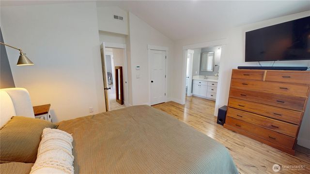 116 Alameda Avenue, Fircrest, WA 98466