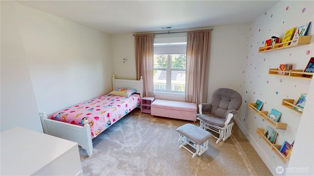 116 Alameda Avenue, Fircrest, WA 98466