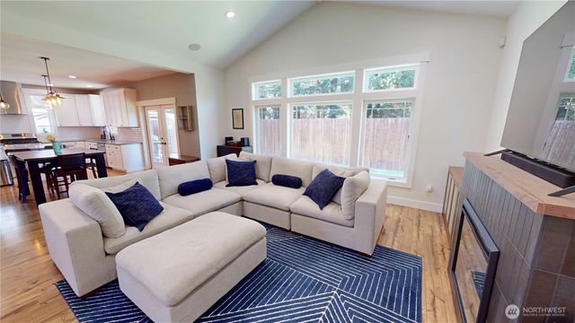 116 Alameda Avenue, Fircrest, WA 98466