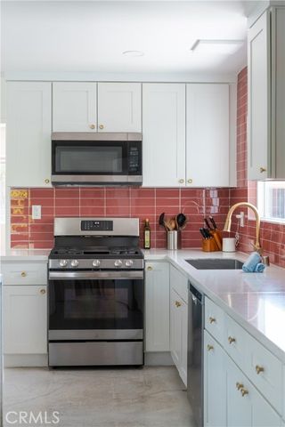 3760 E Camino San Simeon, Palm Springs, CA 92264