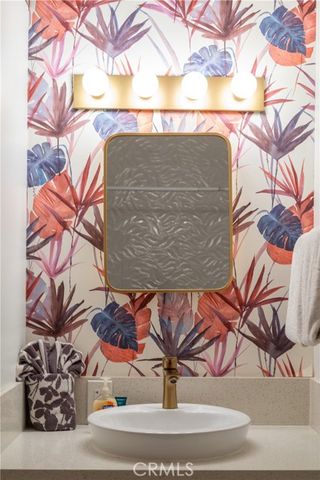 3760 E Camino San Simeon, Palm Springs, CA 92264