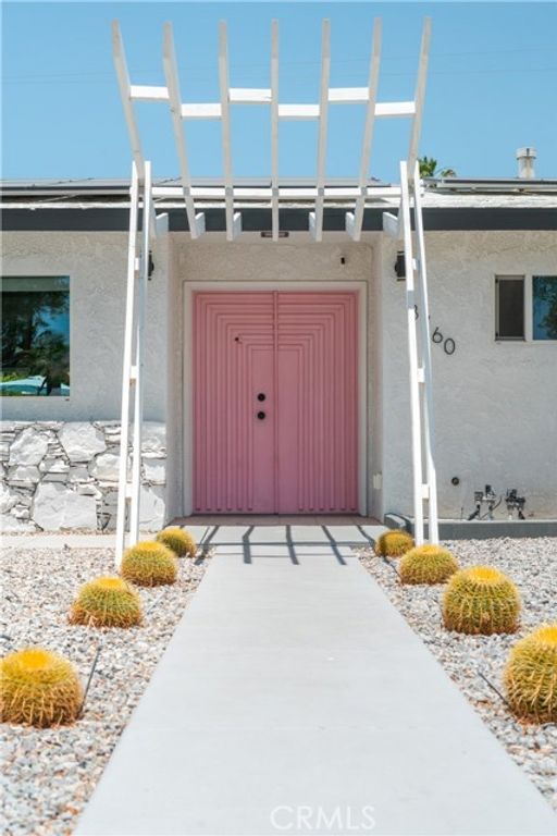 3760 E Camino San Simeon, Palm Springs, CA 92264