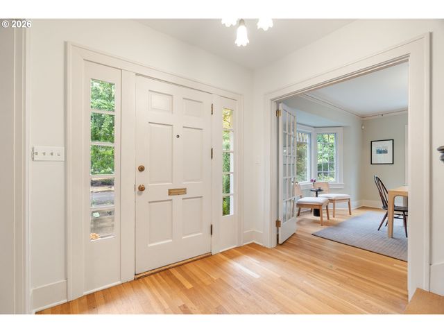 2829 Ne 17TH Ave, Portland, OR 97212