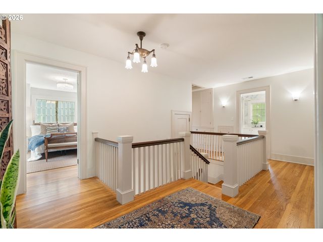 2829 Ne 17TH Ave, Portland, OR 97212
