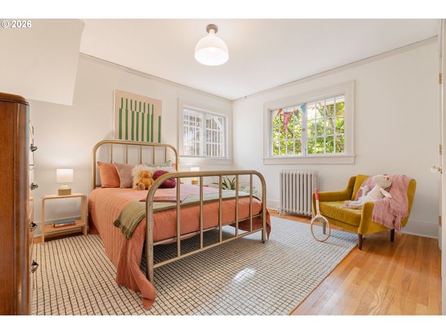 2829 Ne 17TH Ave, Portland, OR 97212