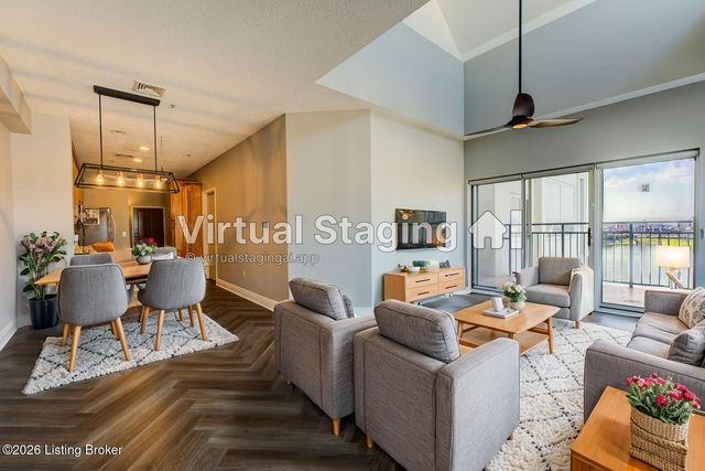 1 Riverpointe Plaza APT 1105, Jeffersonville, IN 47130