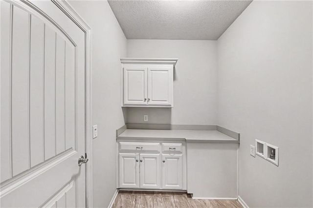 10015 N Michigan Avenue, Kansas City, MO 64155