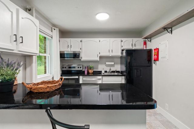 314 Sherwood Square, Essex Junction, VT 05452