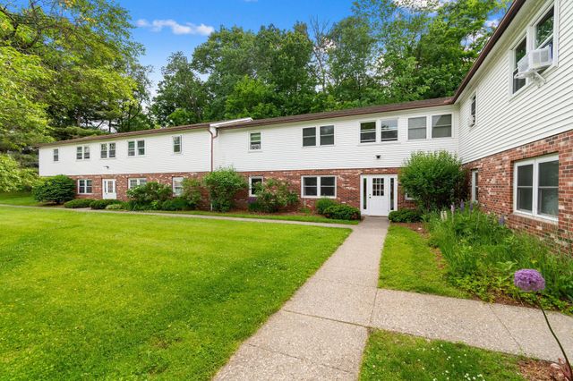 314 Sherwood Square, Essex Junction, VT 05452