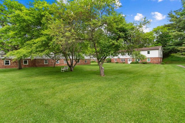 314 Sherwood Square, Essex Junction, VT 05452