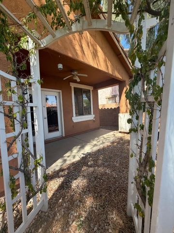 6334 S Blake Street, Gilbert, AZ 85298
