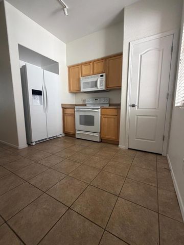 6334 S Blake Street, Gilbert, AZ 85298