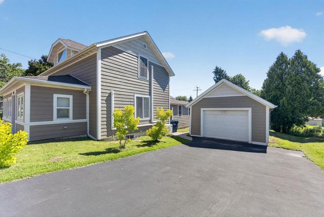 305 N Milwaukee STREET, Theresa, WI 53091