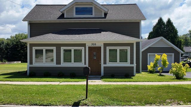 305 N Milwaukee STREET, Theresa, WI 53091