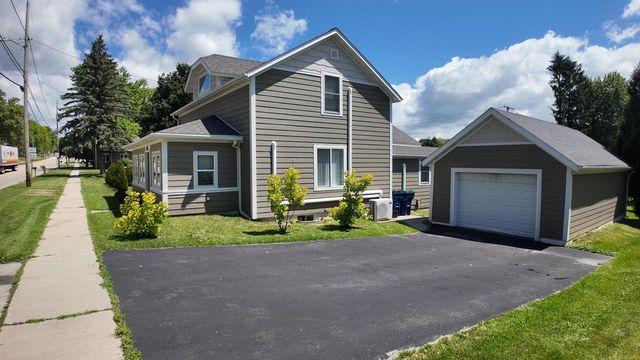 305 N Milwaukee STREET, Theresa, WI 53091
