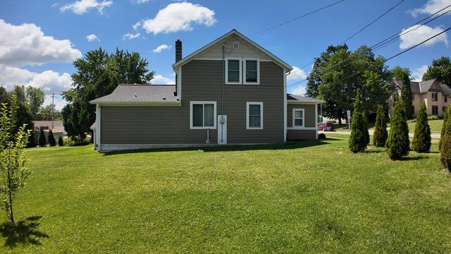 305 N Milwaukee STREET, Theresa, WI 53091